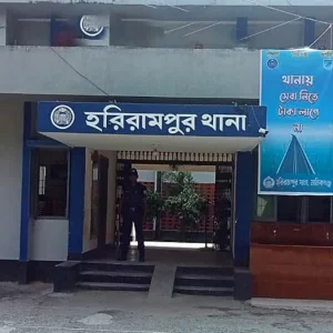 কাগজপত্র দেখাতে না পারায় জব্দ করা মোটরসাইকেল থানা থেকে উধাও
