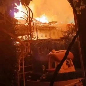 রাশিয়া-ইউক্রেনের রাতভর পাল্টাপাল্টি হামলায় নিহত ১৩