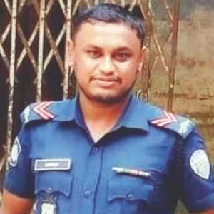 আবাসিক হোটেল থেকে পুলিশ কর্মকর্তার ঝুলন্ত মরদেহ উদ্ধার