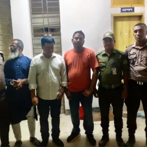 উত্তরা বিআরটিএ’তে ভ্রাম্যমাণ আদালতের অভিযানে ৩ দালালকে কারাদণ্ড