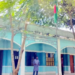 শতভাগ ফেলের দায় সিসি ক্যামেরার ওপর চাপালেন শিক্ষক