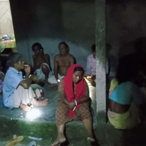 দাফনের জায়গা না পেয়ে বারান্দায় লাশ, শেষপর্যন্ত মুক্তিযোদ্ধার জমিতে দাফন