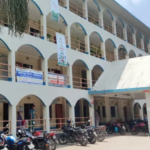 ১৭ কর্মকর্তার মধ্যে ১২ কর্মকর্তার শূন্যপদ নিয়ে চলছে মতলব উত্তর উপজেলা পরিষদ