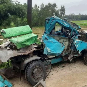 চকরিয়ায় বাস-লেগুনা সংঘর্ষে নিহত ৪, আহত অন্তত ৮