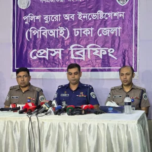 আশুলিয়ায় অটোভ্যানচালক হত্যা: ২৪ ঘণ্টায় রহস্য উদঘাটন, গ্রেপ্তার ২
