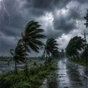 দুপুরের মধ্যে ৬ অঞ্চলে বজ্রবৃষ্টির শঙ্কা, নদীবন্দরে সতর্কতা