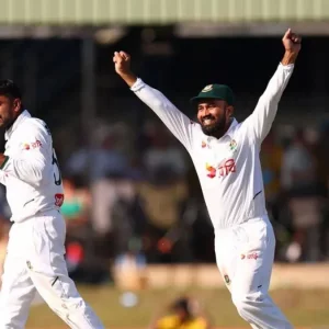 ইতিহাস গড়তে বাংলাদেশের প্রয়োজন ৫৭ রান