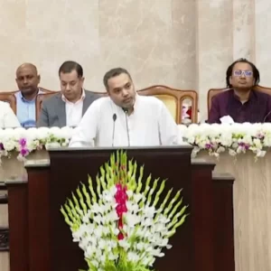 পে-স্কেল প্রণয়নসহ ছয় মাসের কর্মকাণ্ড জানালেন মাহদী আমিন