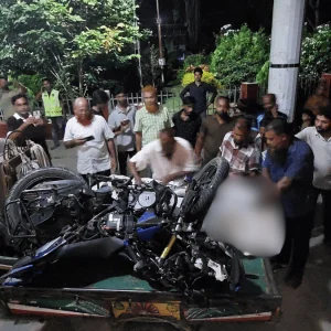 ভাঙ্গায় বাস ও মোটরসাইকেলের মুখোমুখি সংঘর্ষে নিহত ৩