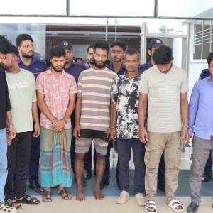 চট্টগ্রামে ডেভিড ইমনের ৭ সহযোগী গ্রেপ্তার, দেশীয় অস্ত্র ও মোবাইল জব্দ