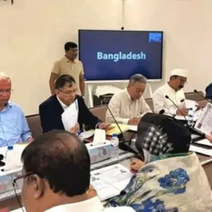স্থায়ী কমিটিকে নিয়ে বসলেন প্রধানমন্ত্রী, উপস্থিত রিজভী-সালাহউদ্দিনসহ শীর্ষ নেতারা