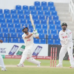 টাইগারদের ক্যাচ-স্টাম্পিং-রান আউট মিস, জয়ের সমান ড্র আফগানিস্তানের