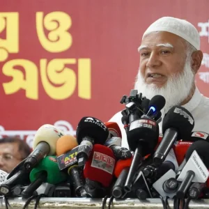 সাপ নিয়ে নাড়াচাড়া করবেন না, ছোবল দিয়ে মেরে ফেলবে: জামায়াত আমির