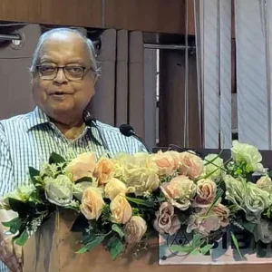 অলিগার্কদের প্রশ্রয় দেওয়া বন্ধ না করলে অর্থনীতি নদীতে গিয়ে পড়বে: ড. মাহবুব উল্লাহ