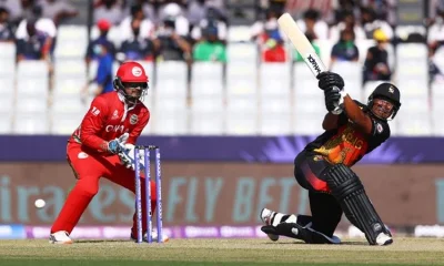 ১০ উইকেটের বিশাল ব্যবধানে ওমানের জয়