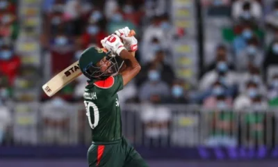 তাশ হওয়া ছাড়া কোনো উপায় দেখছেন না রিয়াদ