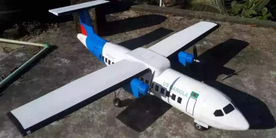 আশিরের তৈরি বিমান