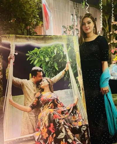 মাহিয়া মাহি ও তার স্বামী কামরুজ্জামান সরকার রাকিব। ছবি: সংগৃহীত