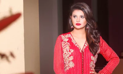 শীতকালে অনেকেই গরম পানিতে গোসল করেন। ভুলেও গরম পানি চুলে ছোঁয়াবেন না। 