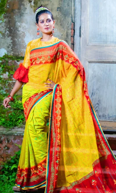 পূজা মানেই কি সাবেকি সাজ