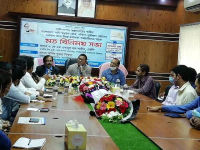 চট্টগ্রাম জেলায় চলমান কাজ নিয়ে কর্মকর্তাদের সঙ্গে মতবিনিময় সভায় পানিসম্পদ উপমন্ত্রী ও আওয়ামী লীগের সাবেক সাংগঠনিক সম্পাদক এ কে এম এনামুল হক শামীম