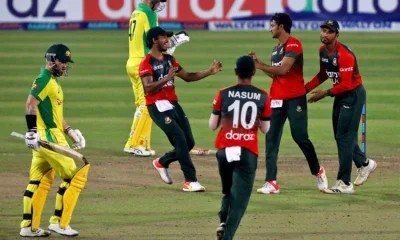 মিরপুরে বাংলাদেশের কাছে সিরিজ হারা অস্ট্রেলিয়া এখন টি-টোয়েন্টি বিশ্বকাপের ফাইনালে