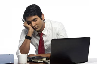 রাতজাগা অভ্যাস বদলাতে হবে