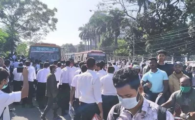 শিক্ষার্থীদের বিক্ষোভ। ছবি: সংগৃহীত