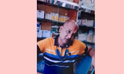 মাধবপুরের মঈন উদ্দিন খানের ফার্মেসিতে বসা কুমিল্লার মঈন উদ্দিন খান