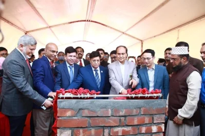 গাজীপুরের কালিয়াকৈরে বঙ্গবন্ধু হাইটেক সিটিতে ইএটিএল ইনোভেশন হাব লিমিটেডের ভিত্তিপ্রস্তর স্থাপন করেন পররাষ্ট্রমন্ত্রী।