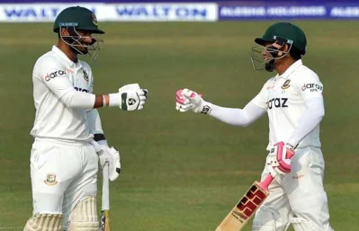 ২০৫ রানের রেকর্ড জুটি গড়েছেন মুশফিক ও লিটন