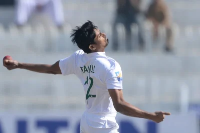 ৫ উইকেট শিকার করেছেন তাইজুল ইসলাম