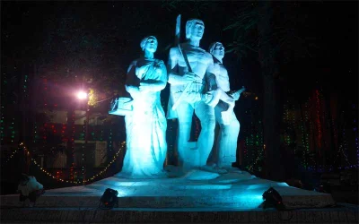 বর্ণিল সাজে ক্যাম্পাস।