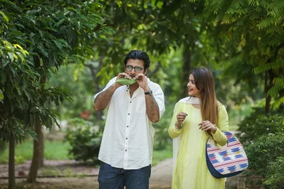 নারীরা তাদের কাঙ্ক্ষিত পুরুষের চরিত্রে রসবোধ খুঁজেন। সবসময় গম্ভীর, মনমরা টাইপ সঙ্গী নারীদের পছন্দ নয়
