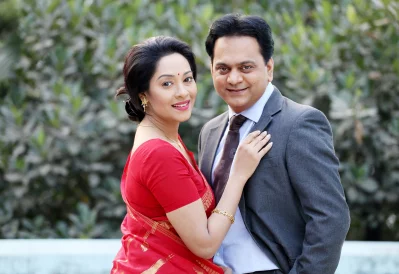 যখনই সময় ও সুযোগ আসবে প্রেমিকার প্রশংসা করুন