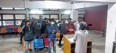 ঢাবির মুনীর চৌধুরী মিলনায়তনে আয়োজিত হয় মুক্ত আলোচনা।