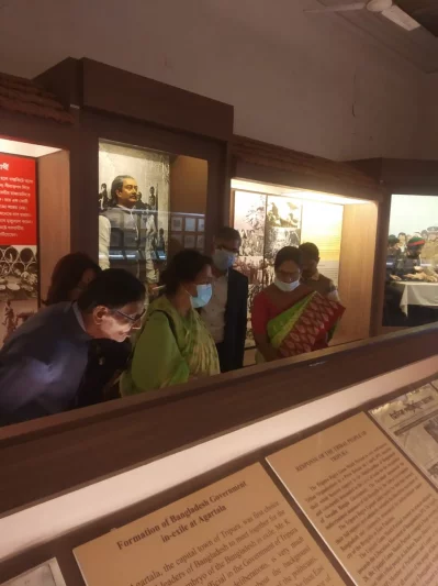 ত্রিপুরায় বাংলাদেশের প্রথম প্রধানমন্ত্রী তাজউদ্দিন আহমদের মেয়ে সংসদ সদস্য সিমিন হোসেন।