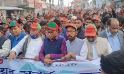 বিজয় র&zwnj;্যালিতে উপস্থিত পানিসম্পদ উপমন্ত্রী এ কে এম এনামুল হক শামীম, শরীয়তপুর-১ আসনের সংসদ সদস্য ও বাংলাদেশ আওয়ামী লীগ কেন্দ্রীয় কার্যনির্বাহী কমিটির সদস্য ইকবাল হোসেন অপু। 