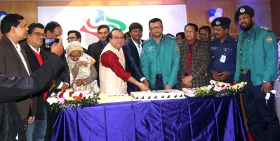 বরিশালে বর্ণাঢ্য আয়োজনে ইত্তেফাকের প্রতিষ্ঠাবার্ষিকী উদযাপন