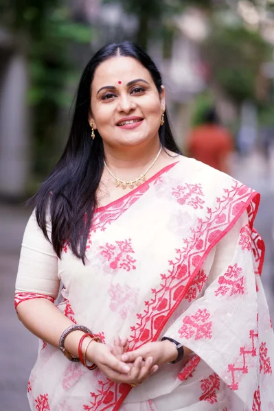 চামড়ায় প্রথম ভাঁজ পড়লেই জানবেন সময় হয়েছে বার্ধক্যের