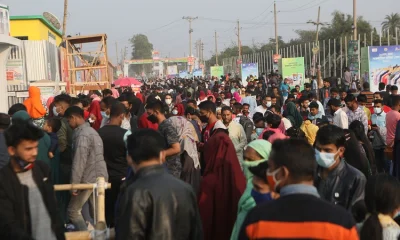 গতকাল ছুটির দিনে বাণিজ্য মেলায় দর্শনার্থীদের উপচে পড়া ভিড় &mdash;আব্দুল গনি