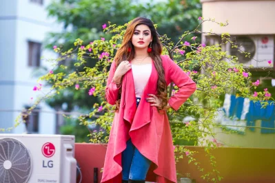 মেকআপকে দীর্ঘায়িত করতে ও সারাদিন প্রাণবন্ত, চকচকে ও ত্রুটিহীন রাখতে আছে সহজ কৌশল 