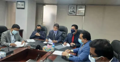 স্বাস্থ্যবিধি নিশ্চিত করতে বাসমালিকদের নিয়ে বৈঠকে বসে বিআরটিএ