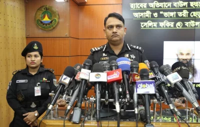 র&zwnj;্যাবের সংবাদ সম্মেলন। ছবি: ইত্তেফাক