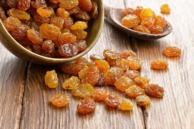 কিশমিশ কোষ্ঠকাঠিন্য দূর করতে সাহায্য করে