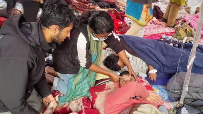 শাহজালাল বিজ্ঞান ও প্রযুক্তি বিশ্ববিদ্যালয়ে অনশনরত শিক্ষার্থীরা