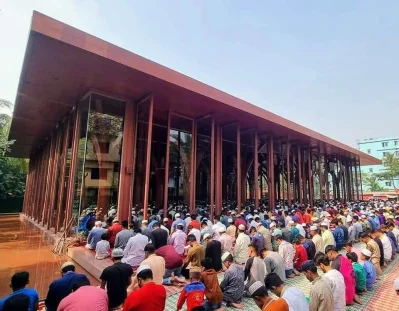 লাল মসজিদ। ছবি: সংগৃহীত