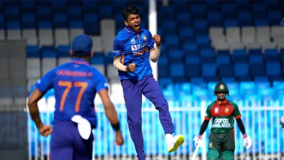 ভারতীয় বোলারদের দাপটে শুরু থেকেই উইকেট হারাতে থাকে বাংলাদেশ। ছবি: টুইটার