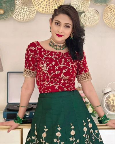 তৈলাক্ত ত্বকের ব্রণ হওয়ার প্রবণতা সবচেয়ে বেশি