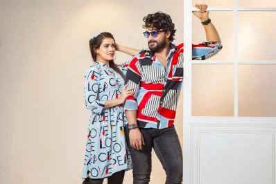 দুজনে যদি দুজনকে ভালোবেসে থাকেন, তাহলে সেটা বলে ফেলাই ভালো